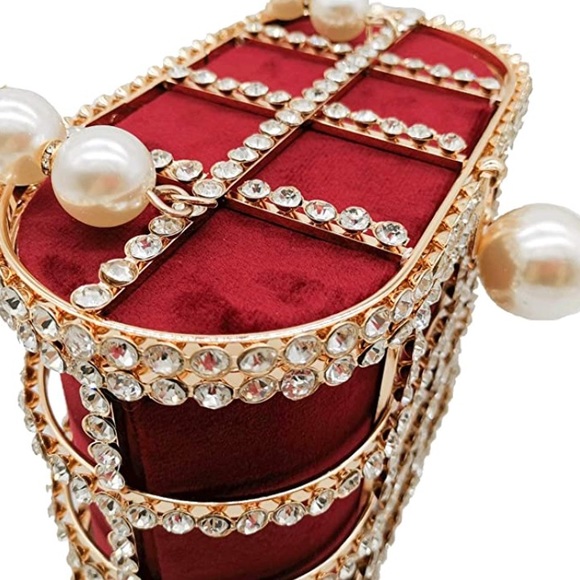 ๐ Top Handle Diamond and Pearls Handbag - Picture 5 of 14